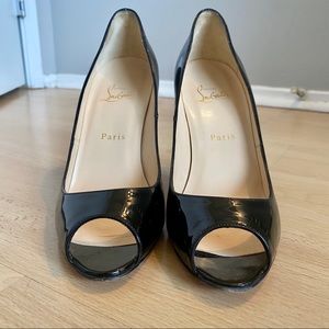 Christian Louboutin peep toe shows worn twice!